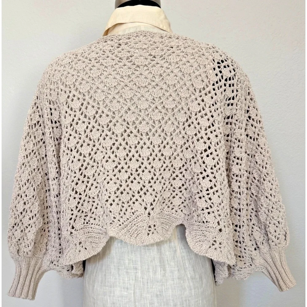 Jessica Simpson Beige Crochet Knit Sweater poncho Size XS‎ Boho Cottagecore